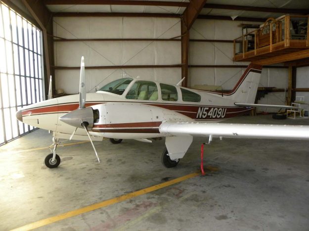 1967 Beechcraft B-55 Baron